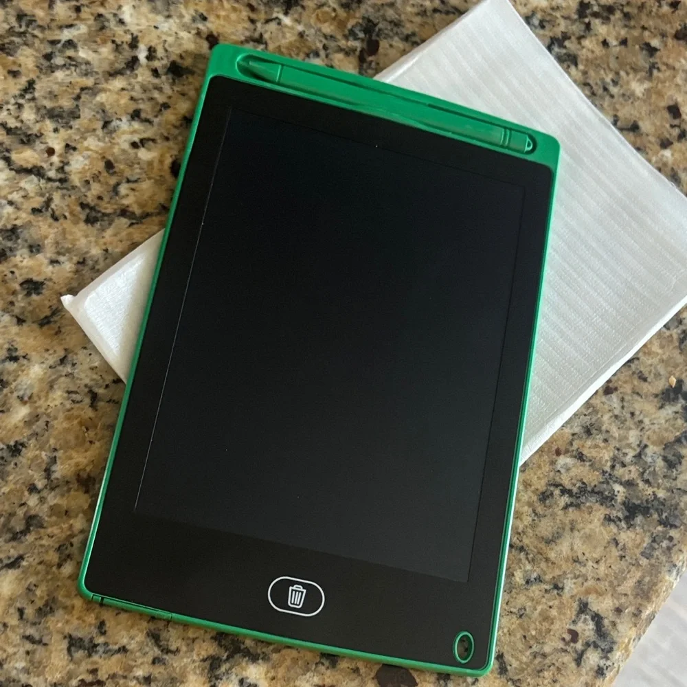 LCD Writing Tablet - Picture 3 of 3